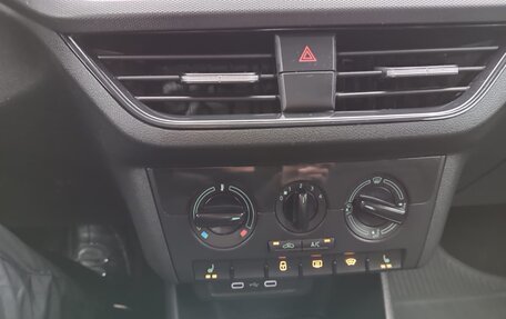 Skoda Rapid II, 2020 год, 1 397 000 рублей, 25 фотография