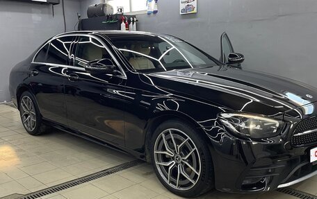 Mercedes-Benz E-Класс, 2020 год, 5 200 000 рублей, 1 фотография