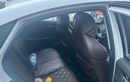 Hyundai Solaris II рестайлинг, 2021 год, 1 300 000 рублей, 3 фотография