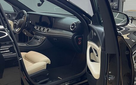 Mercedes-Benz E-Класс, 2020 год, 5 200 000 рублей, 8 фотография