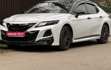 Toyota Camry, 2018 год, 2 900 000 рублей, 5 фотография