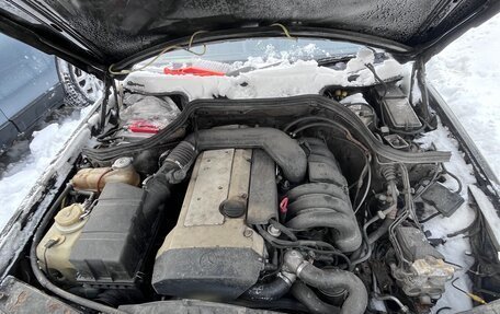 Mercedes-Benz E-Класс, 1994 год, 370 000 рублей, 17 фотография