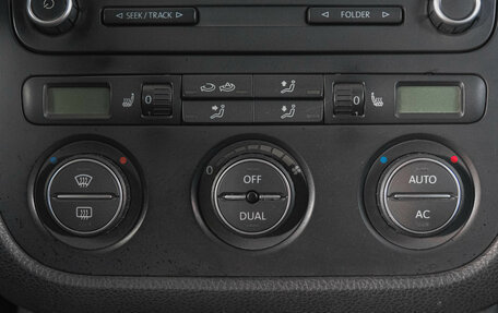 Volkswagen Jetta VI, 2009 год, 699 000 рублей, 18 фотография