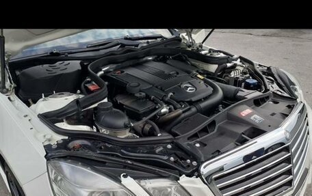 Mercedes-Benz E-Класс, 2011 год, 1 450 000 рублей, 6 фотография