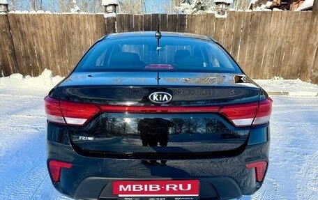 KIA Rio IV, 2018 год, 1 495 000 рублей, 13 фотография