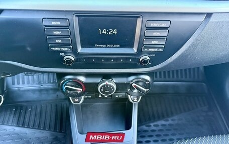 KIA Rio IV, 2018 год, 1 495 000 рублей, 36 фотография