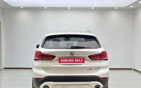 BMW X1, 2022 год, 1 810 000 рублей, 6 фотография