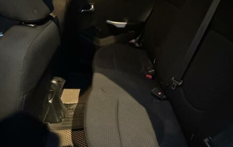 KIA Rio III рестайлинг, 2012 год, 740 000 рублей, 20 фотография