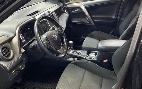 Toyota RAV4, 2019 год, 2 850 000 рублей, 13 фотография