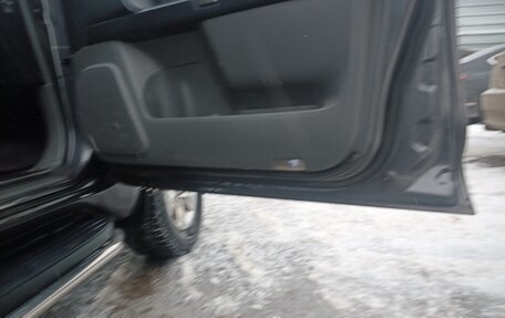 Toyota Land Cruiser Prado 150 рестайлинг 2, 2010 год, 2 500 000 рублей, 8 фотография