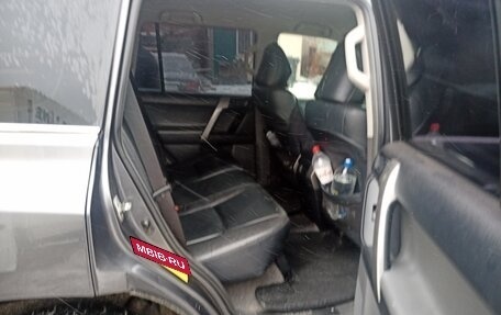 Toyota Land Cruiser Prado 150 рестайлинг 2, 2010 год, 2 500 000 рублей, 10 фотография