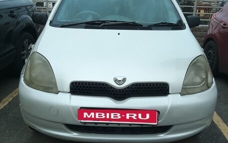 Toyota Vitz, 2002 год, 350 000 рублей, 2 фотография