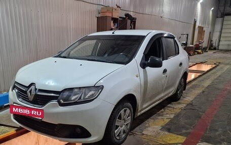 Renault Logan II, 2016 год, 400 000 рублей, 4 фотография