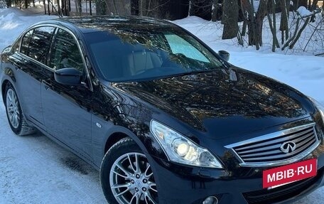 Infiniti G, 2011 год, 1 590 000 рублей, 3 фотография