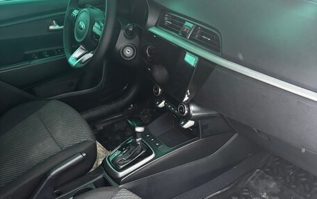 KIA Rio IV, 2017 год, 1 800 000 рублей, 5 фотография