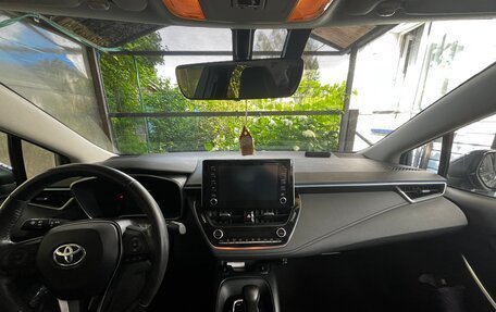 Toyota Corolla, 2020 год, 2 200 000 рублей, 2 фотография