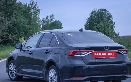 Toyota Corolla, 2020 год, 2 200 000 рублей, 3 фотография