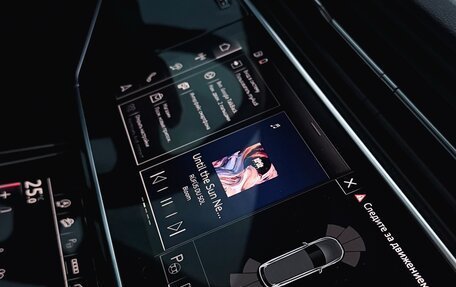 Audi Q7, 2024 год, 10 990 000 рублей, 15 фотография