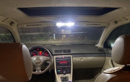 Audi A4, 2003 год, 600 000 рублей, 12 фотография