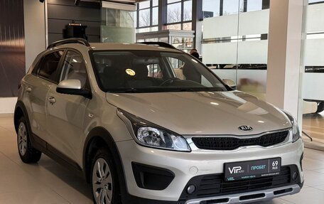KIA Rio IV, 2020 год, 1 715 000 рублей, 3 фотография