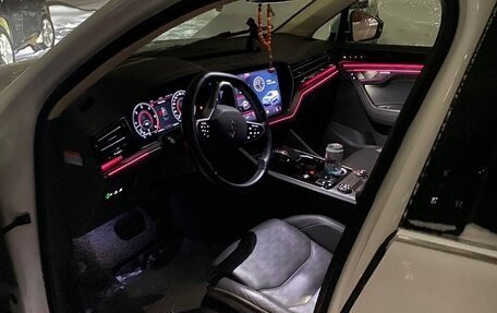 Volkswagen Touareg III, 2020 год, 5 300 000 рублей, 9 фотография