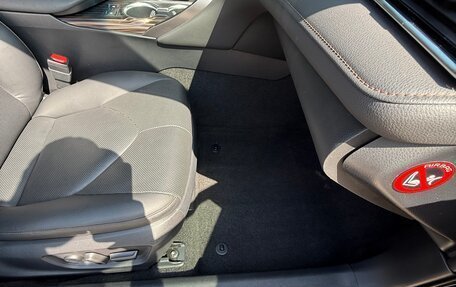 Toyota Camry, 2018 год, 3 600 000 рублей, 11 фотография