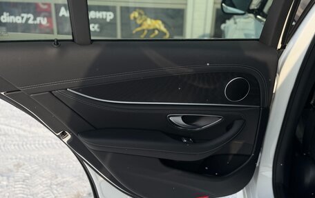 Mercedes-Benz E-Класс, 2021 год, 5 950 000 рублей, 16 фотография