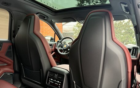 Porsche Cayenne III, 2025 год, 17 000 000 рублей, 22 фотография