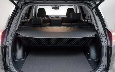 Toyota RAV4, 2018 год, 3 150 000 рублей, 13 фотография