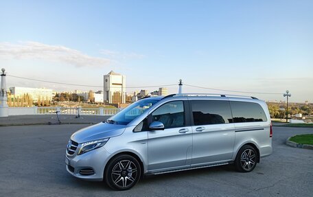Mercedes-Benz V-Класс, 2016 год, 4 850 000 рублей, 10 фотография