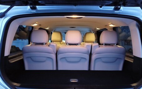 Mercedes-Benz V-Класс, 2016 год, 4 850 000 рублей, 13 фотография