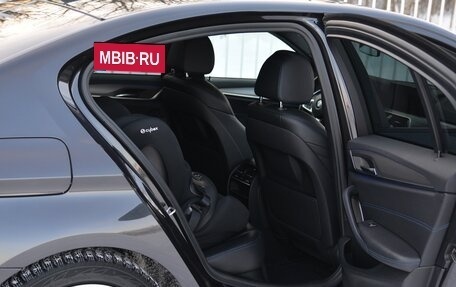 BMW 5 серия, 2019 год, 3 790 000 рублей, 13 фотография