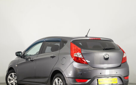 Hyundai Solaris II рестайлинг, 2013 год, 859 000 рублей, 7 фотография