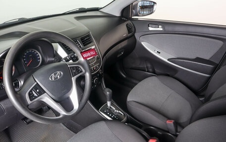 Hyundai Solaris II рестайлинг, 2013 год, 859 000 рублей, 9 фотография