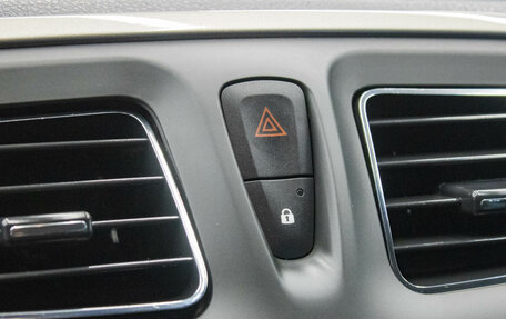 Renault Sandero II рестайлинг, 2018 год, 999 000 рублей, 14 фотография