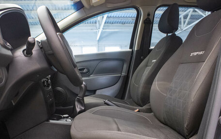 Renault Sandero II рестайлинг, 2018 год, 999 000 рублей, 19 фотография