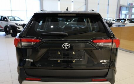 Toyota RAV4, 2025 год, 4 340 000 рублей, 6 фотография