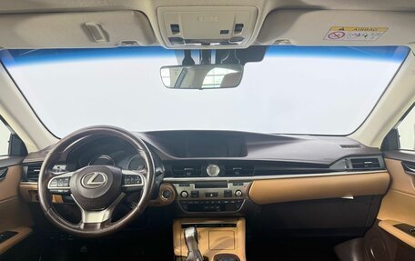 Lexus ES VII, 2016 год, 2 300 000 рублей, 12 фотография