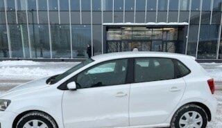 Volkswagen Polo VI (EU Market), 2011 год, 480 000 рублей, 2 фотография