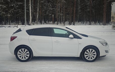 Opel Astra J, 2011 год, 599 000 рублей, 6 фотография