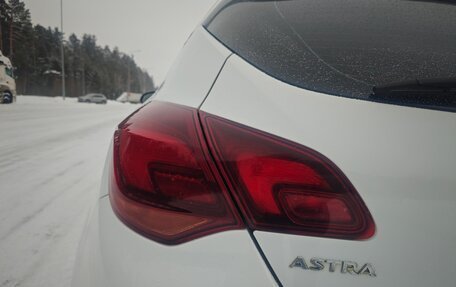 Opel Astra J, 2011 год, 599 000 рублей, 13 фотография