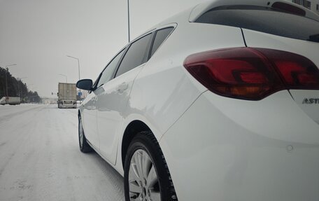 Opel Astra J, 2011 год, 599 000 рублей, 11 фотография