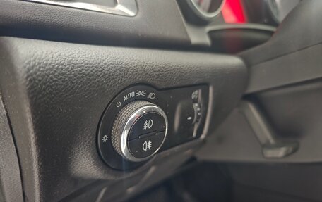 Opel Astra J, 2011 год, 599 000 рублей, 20 фотография