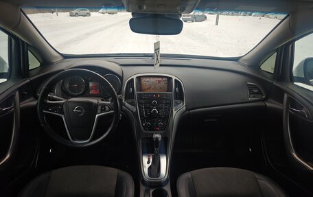 Opel Astra J, 2011 год, 599 000 рублей, 15 фотография