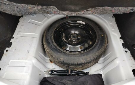 Renault Logan II, 2020 год, 720 000 рублей, 12 фотография