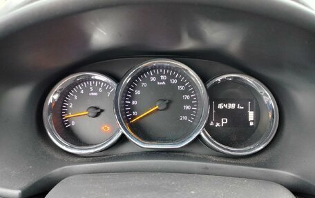 Renault Logan II, 2020 год, 720 000 рублей, 7 фотография