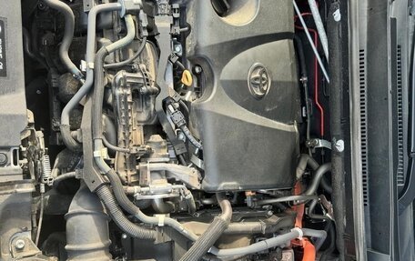 Toyota RAV4, 2021 год, 3 900 000 рублей, 6 фотография