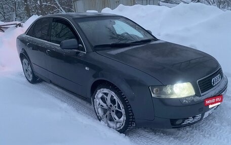 Audi A4, 2001 год, 550 000 рублей, 13 фотография