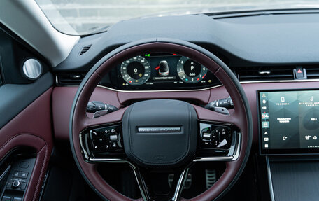 Land Rover Range Rover Evoque II, 2025 год, 8 499 500 рублей, 12 фотография