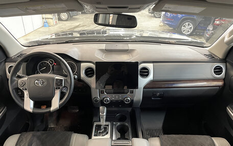 Toyota Tundra II, 2014 год, 5 850 000 рублей, 14 фотография